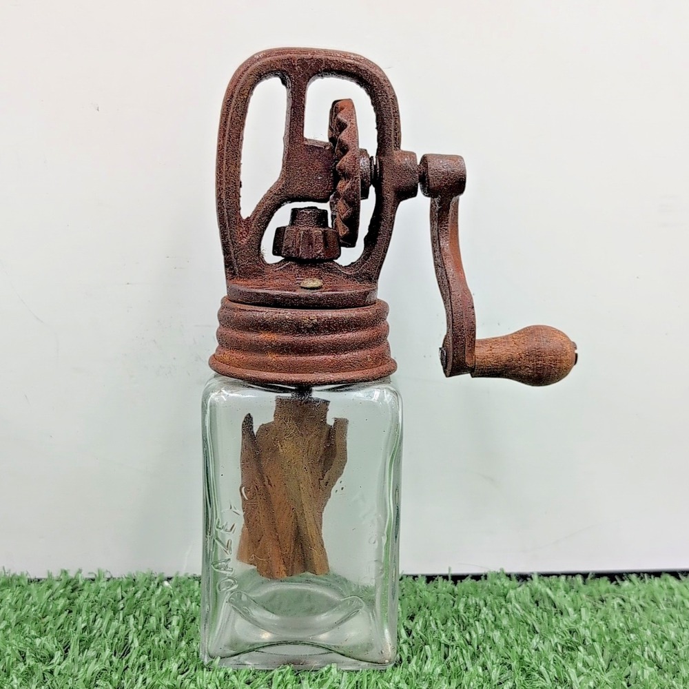 Dazey Butter Churn Glass 11.5 Inch Home Kitchen Wood Gift